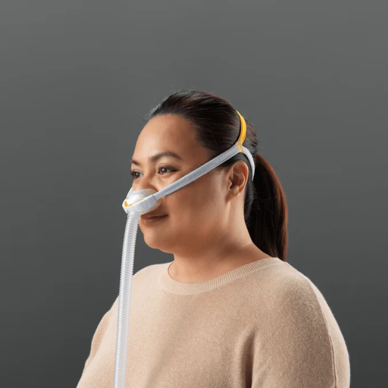 Nasal Pillow Mask — Solo™ with AutoFit Headgear thumbnail